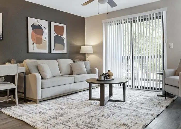 Landing At Latitude At Godley Station - 1 Bedroom In Savannah